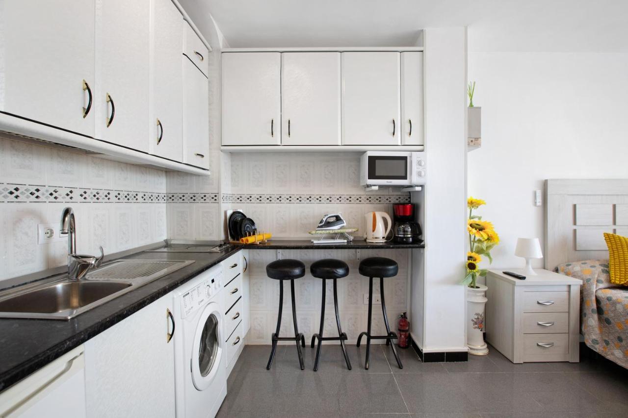 Bulto Carihuela B Apartment Torremolinos Luaran gambar
